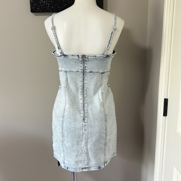 Blank NYC Light Blue Denim Dress - Picture 10 of 16